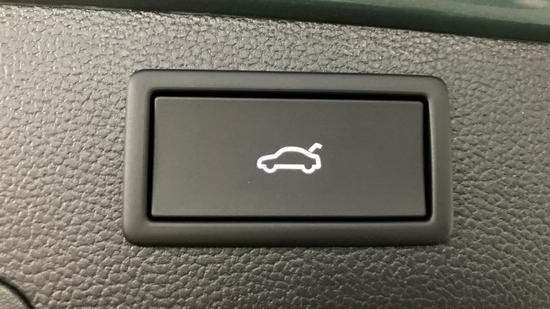 Volkswagen Passat 1.5 eTSI R-Line 5dr DSG Petrol Estate